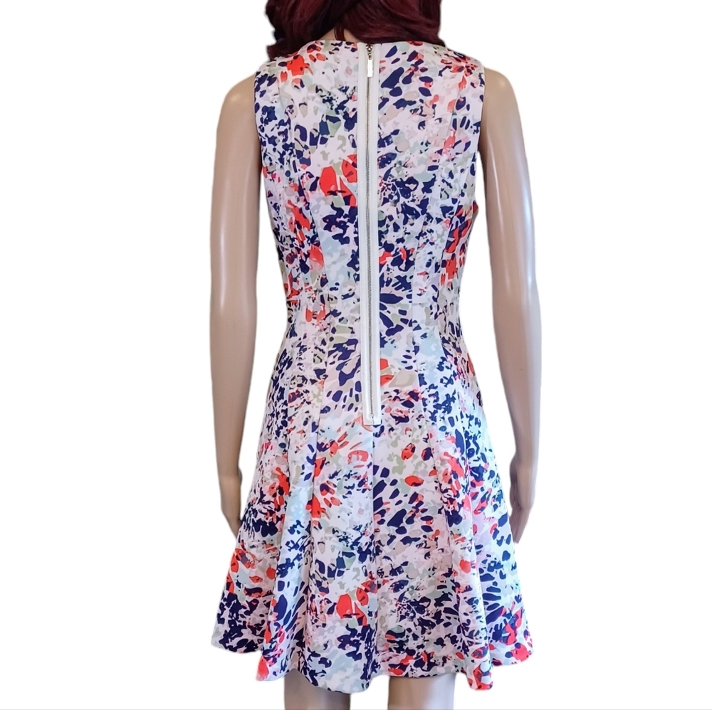 Jessica Simpson Fit and Flare Dress - Size 2 - Picture 6 of 9